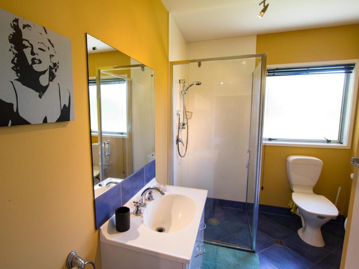 La Casa Al Mare - Golden Bay Beach House Tasman Exterior photo